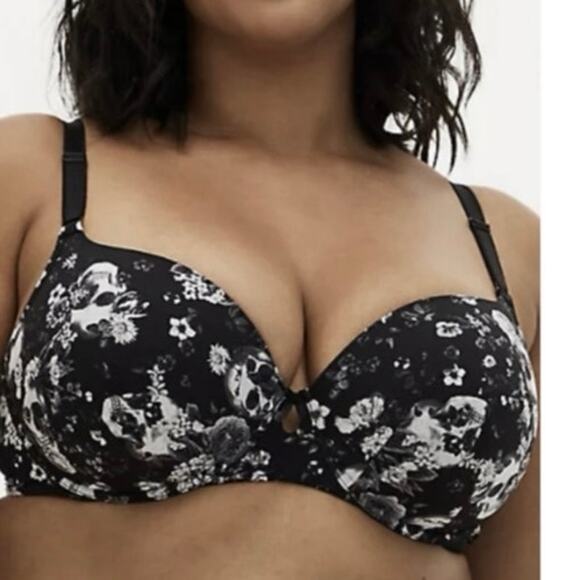 Torrid Lightly Lined Floral Skull Bra sz 46DDD Goth Whimsigoth Black Bra - Picture 1 of 8